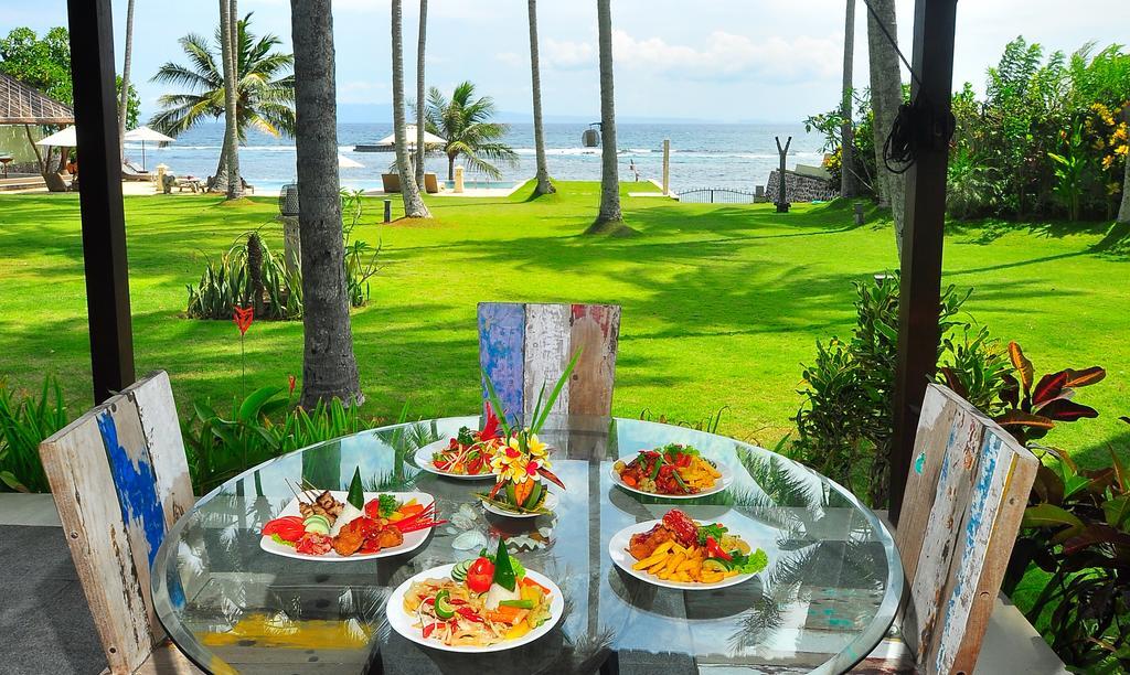 Oceanfront Citakara Sari Villas Candi Dasa  Exterior photo