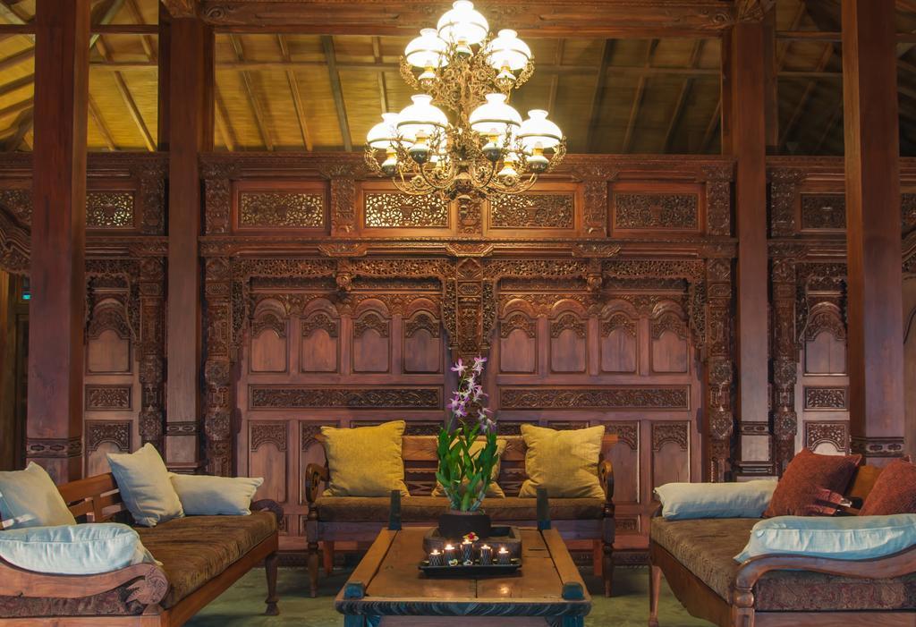 Oceanfront Citakara Sari Villas Candi Dasa  Exterior photo